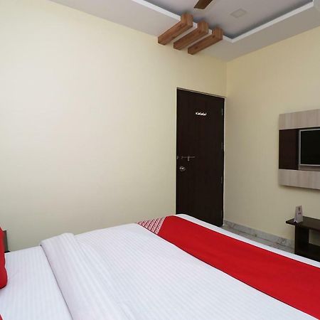 Oyo 27750 Bhagwati Residency Hotel Mirzapur Exterior photo