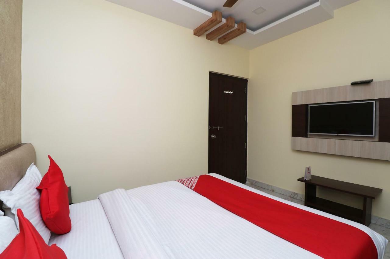 Oyo 27750 Bhagwati Residency Hotel Mirzapur Exterior photo
